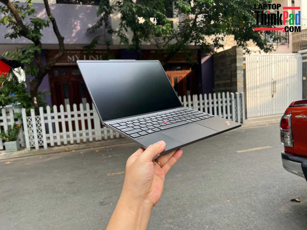 thinkpad-z13-gen-2-laptopthinkpad.com-.4